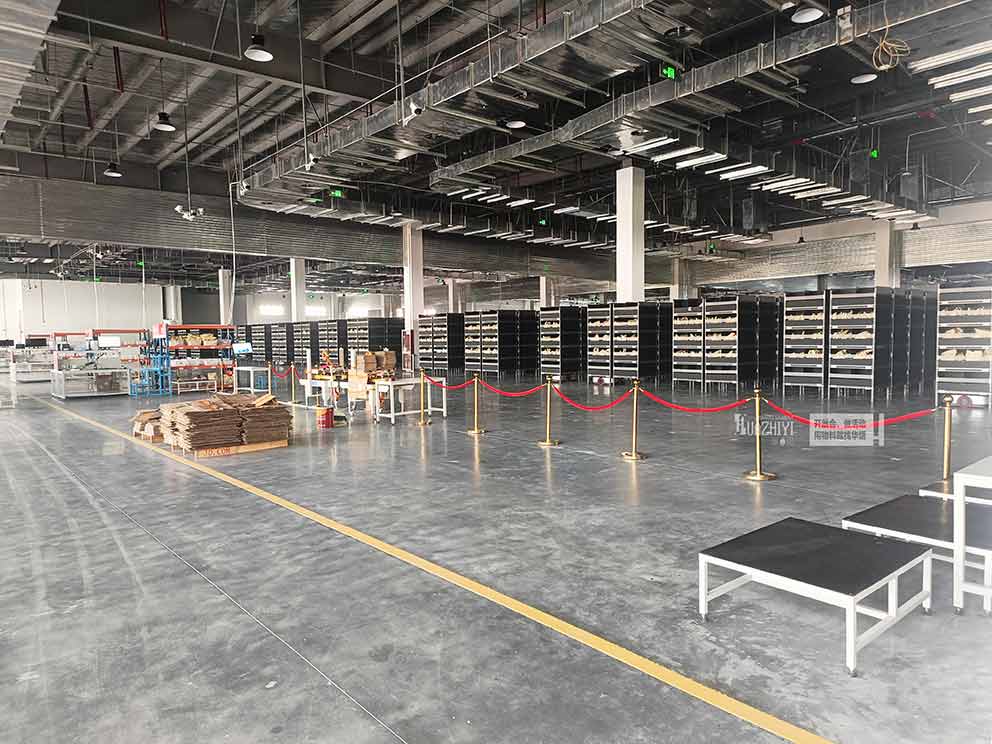 郑州护栏租赁提供的礼宾柱点亮开园仪式喜庆氛围