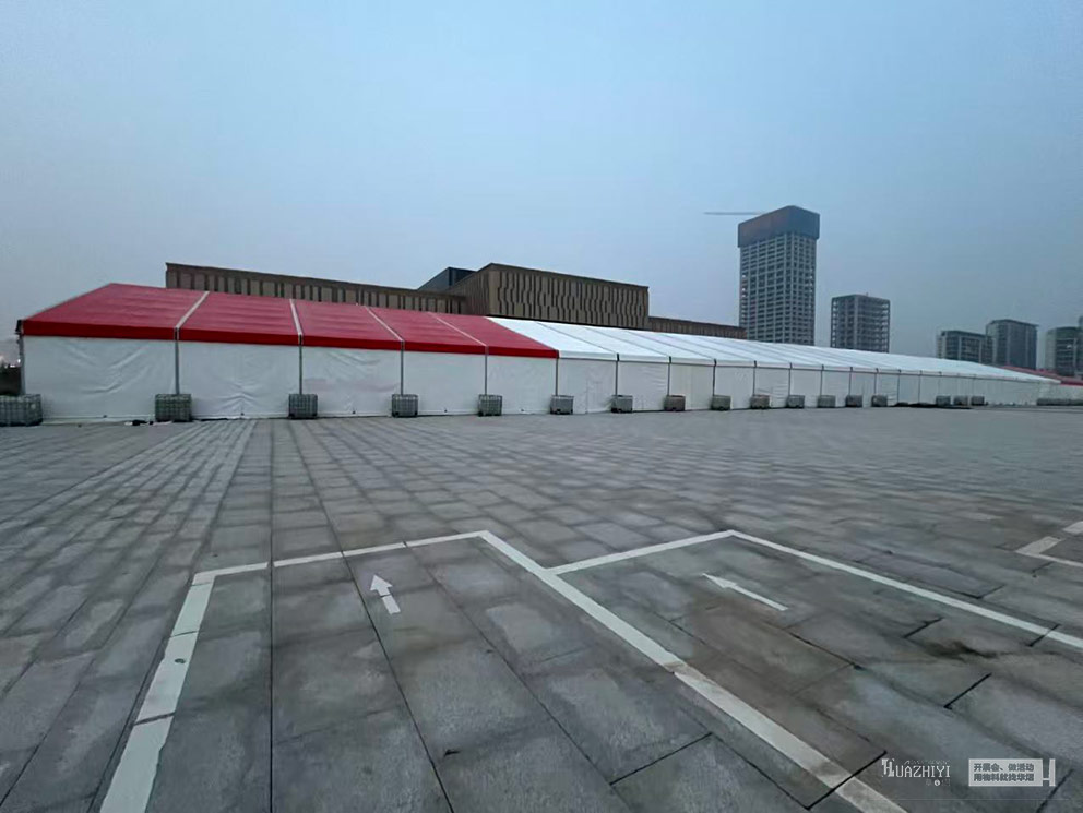 华熠篷房出租助力安阳文体中心家纺博览会篷房搭建