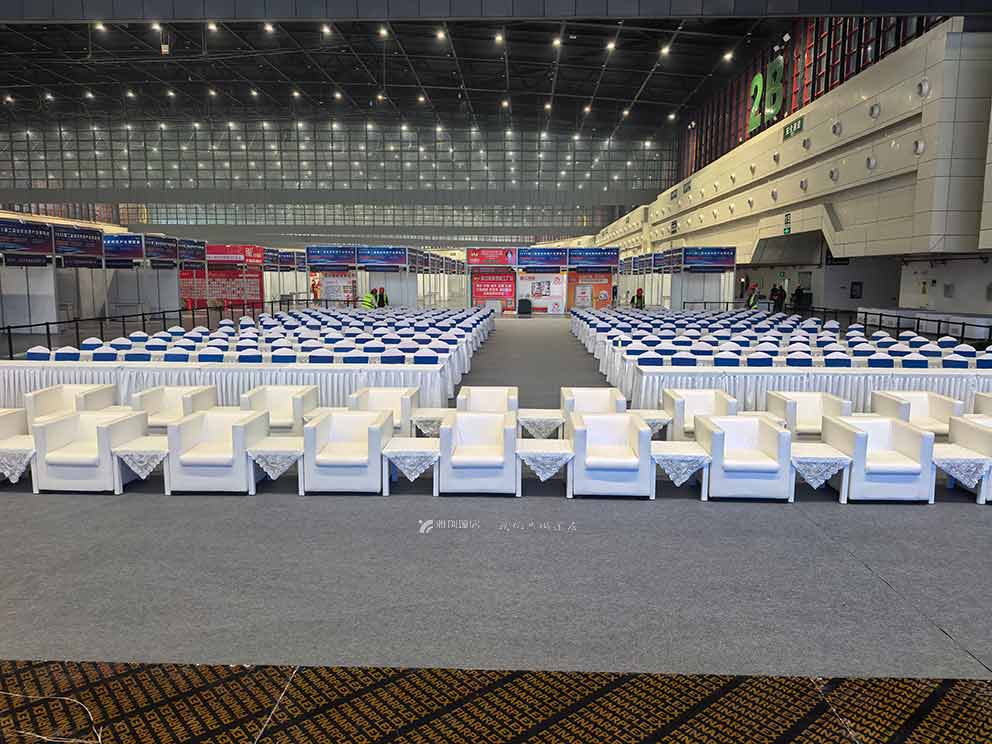 2025第二届全球肉类产业博览会,华熠沙发桌椅租赁进行布场