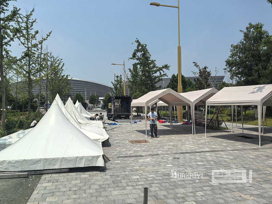 周深演唱会1.jpg